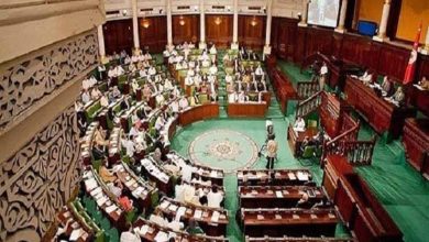 ليس بالزيارة فقط.. الإفتاء: الرسائل والاتصال وإبلاغ السلام من وسائل صلة الأرحام