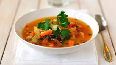 شوربة خضار كيتو