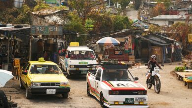 سيارات هيونداي موديلات الثمانينات تشارك في فيلم Seoul Vibe