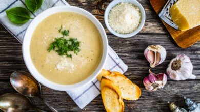 شوربة البصل والثوم