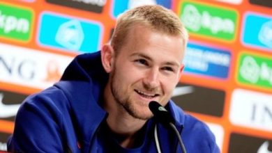 دي ليخت قبل قمة هولندا ضد ألمانيا: لن أرحل عن بايرن ميونخ في الصيف