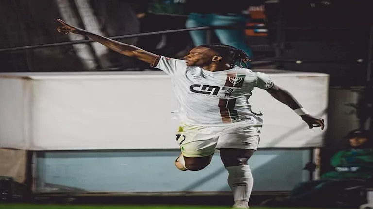 إستريلا البرتغالي يكشف كواليس مفاوضات الزمالك لضم شيكو بانزا - خاص