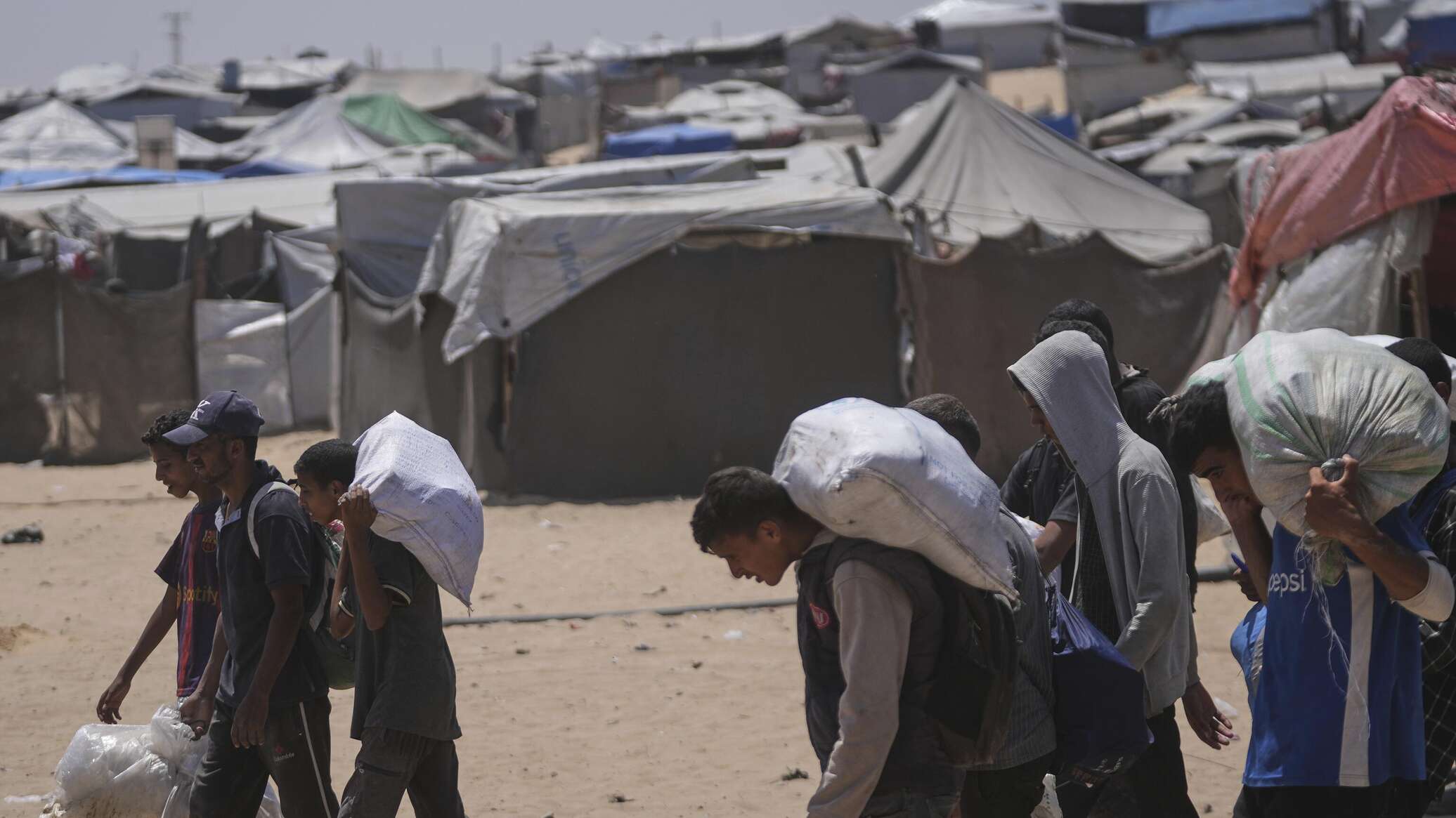 "الأمم المتحدة" تنشر فيديو يوثق إطلاق نار على فلسطينيين ينتظرون مساعدات في غزة