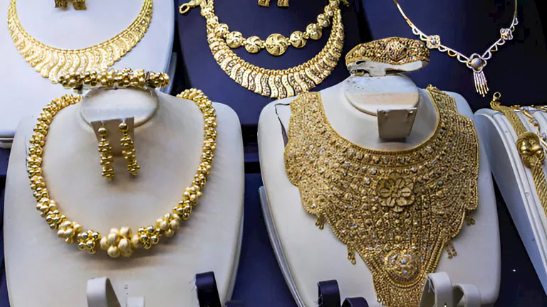 بعد ارتفاعه.. ماذا حدث لسعر الذهب بحلول التعاملات المسائية 3-10-2025؟