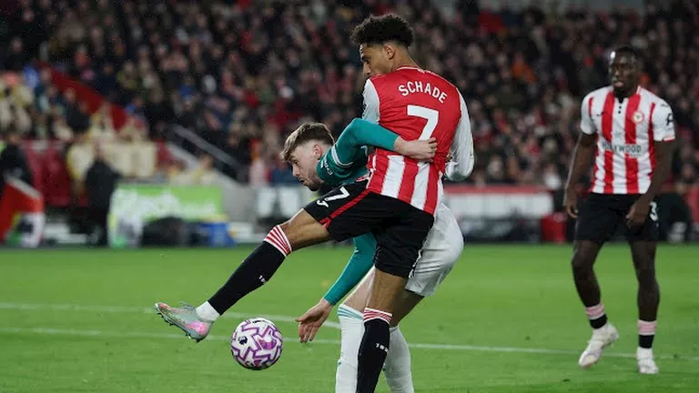 ليفربول يخسر للمرة الرابعة على التوالي في الدوري الإنجليزي