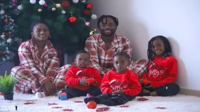 15 صورة جديدة لفيستون مايلي وزوجته وأبنائه