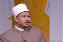 عالم بالأوقاف يحذِّر: من غرق الأهل والأبناء في السوشيال ميديا يعطل الت