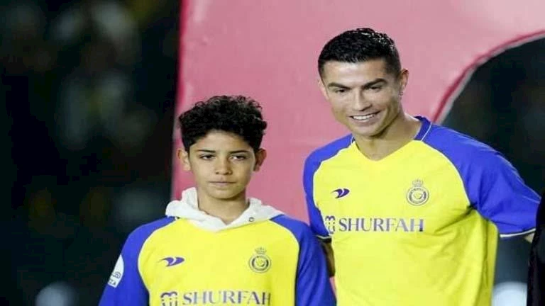 16 ناديًا يرغب في التعاقد مع كريستيانو جونيور