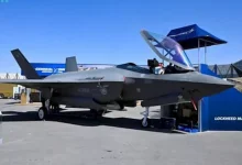 طائرة F-35 الأمريكية تظهر في معرض الدفاع العالمي بالرياض
