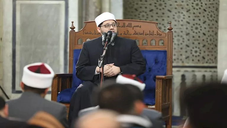 الصبر من أعظم العبادات التي وعد الله أصحابها بالأجر العظيم