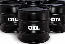 النفط يقفز فوق 100 دولار لأول مرة منذ 2022